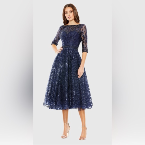 Mac Duggal Dresses & Skirts - Mac Duggal Navy Long Sleeve Lace Dress